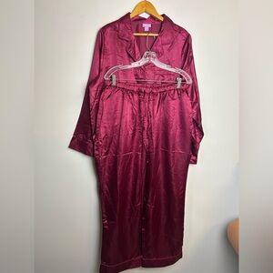 Amoureuse Slip Satin Pajama set Plus Size 18/20 Top Pants comfortable Neutral